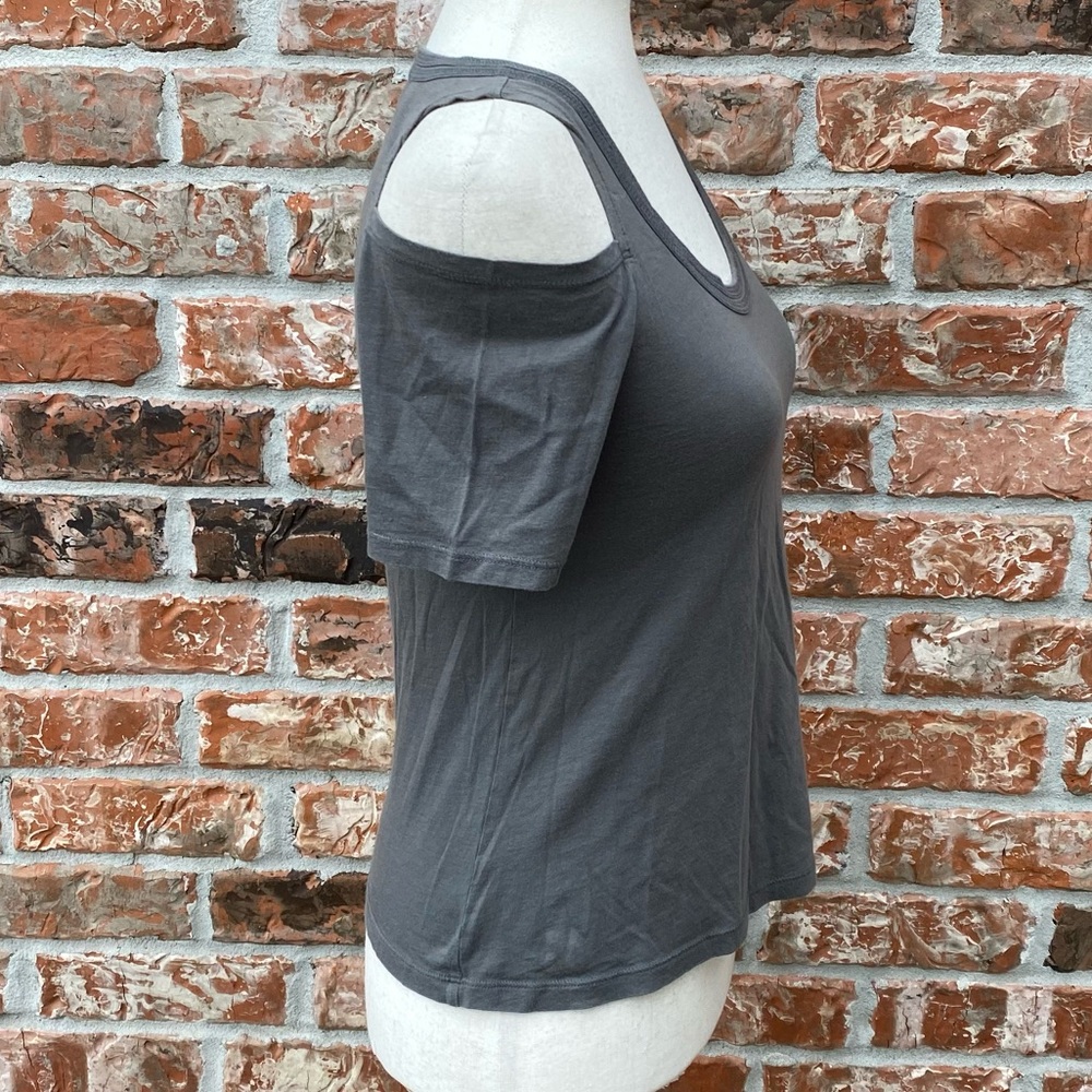 Splendid greenish gray, cold shoulder tank top / XS / Excellent condition - Picture 5 of 9